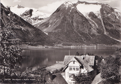 AK Nordfjord - Hjeile Hotell.