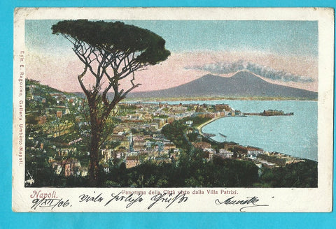 AK Napoli. Panorama della Citta visto dalla Villa Patrizi.