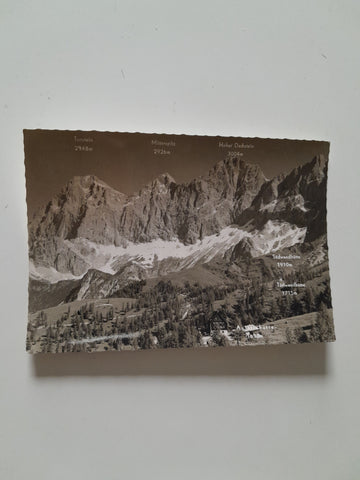 AK Austriahütte mit Dachstein-Südwände.