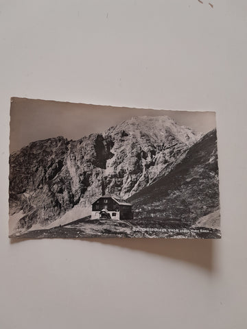 AK Guttenberghaus.