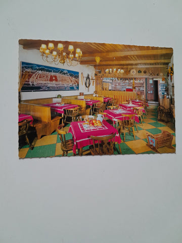 AK Bruck an der Mur. Hotel Restaurant Bayer. Bes.: Sepp und Helga Bayer. Hauptplatz.