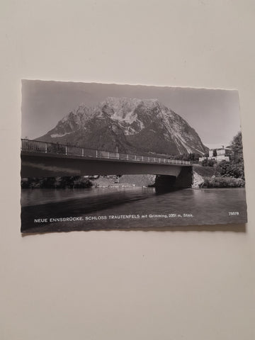 AK Neue Ennsbrücke Schloss Trautenfels mit Grimming. (1966)