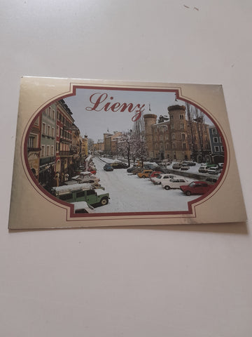 AK Lienz. Hauptplatz mit Liebburg.