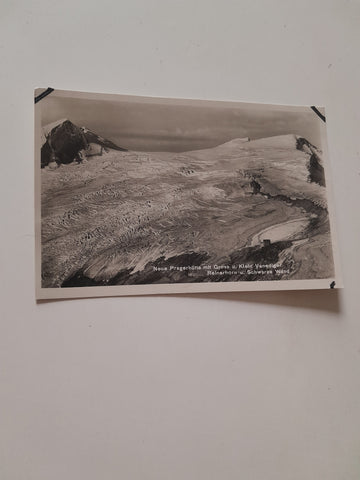 AK Neue Pragerhütte mit Gross u. Klein Venediger.