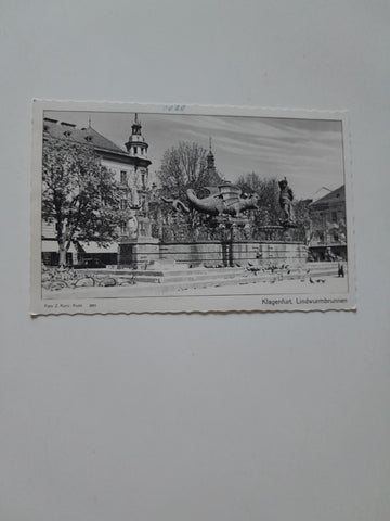 AK Klagenfurt Lindwurmbrunnen.