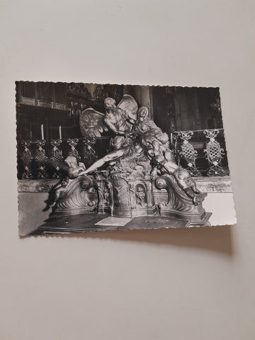 AK Dom zu Gurk. Kreuzaltar, Pieta von Rafael Donner.