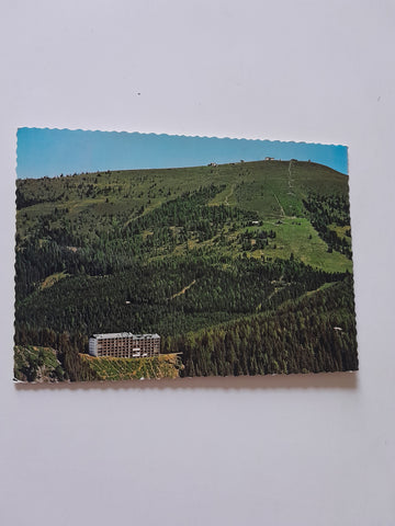 AK Appartementhaus Enzian, Kanzelhöhe mit Gerlitzen.