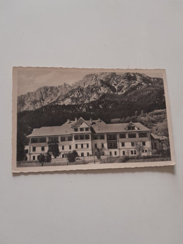 AK Gröbming. Kuranstalt mit Kamm. (1943)