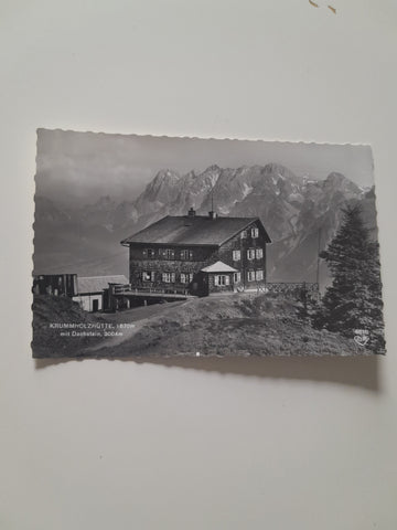 AK Krummholzhütte mit Dachstein.