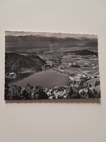 AK Kanzel - Ossiachersee mit Annenheim und Hotel Lido. Blick auf Villach und Julische Alpen.