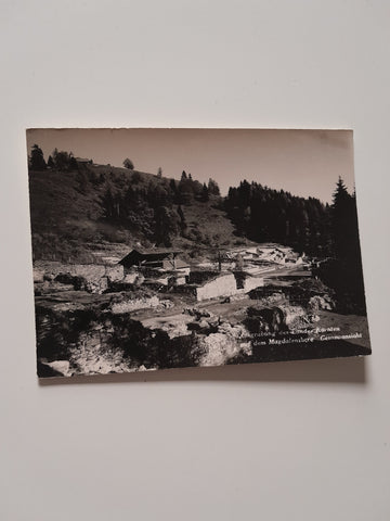 AK Ausgrabungen des Landes Kärnten auf dem Magdalensberg. Gesamtansicht.