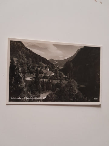 AK Loiblstraße mit Sabotnica-Kapelle. (1932)