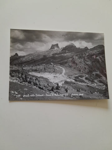 AK Strada delle Dolomiti. Passo Falzarego. Averau.