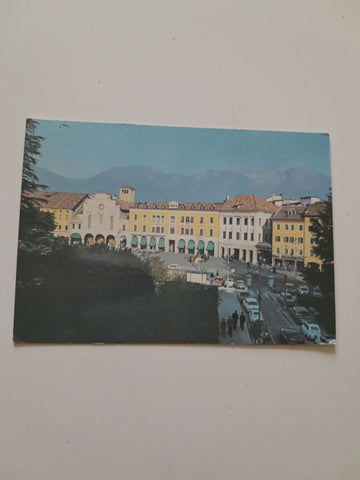 AK Belluno. Particolare della Piazza Martiri.
