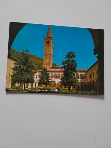 AK Monteortone. Chiostro della Abbazia.