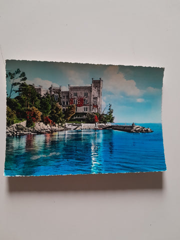AK Trieste. Castello di Miramare.