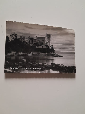 AK Trieste. Castello di Miramare.