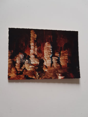 AK Trieste. Grotta Gigante. Viale delle colonne.