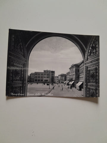 AK Monfalcone. Piazza della Repubblica.