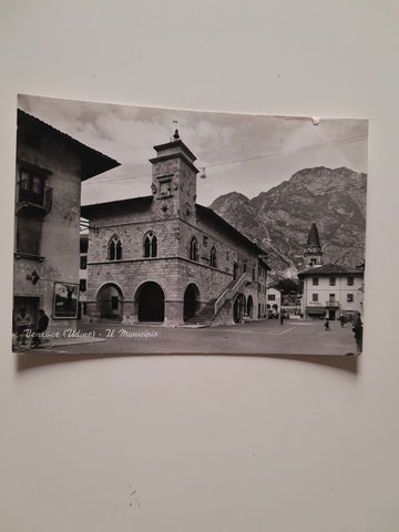 AK Venzone. Il Municipio.