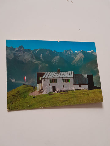 AK Frassenhütte mit Blick gegen Schesaplana und Zimba.