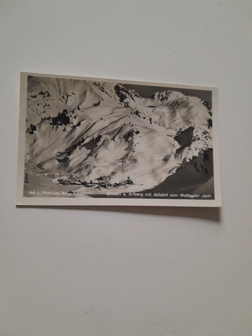 AK Stuben am Arlberg mit Abfahrt vom Walfagehr Joch.