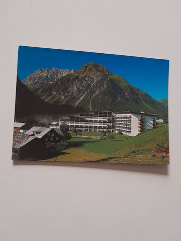 AK Mittelberg. Aparthotel Kleinwalsertal. Wildentalstraße 3.