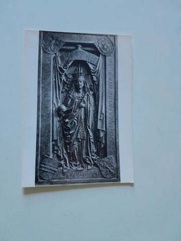 AK Wiener Neustadt. Stiftskirche Neukloster. Tumbadeckel der Kaiserin Eleonore von Portugal.