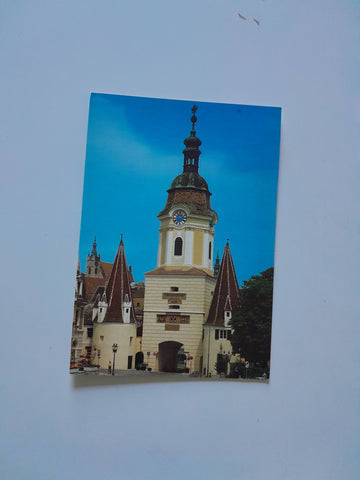 AK Krems an der Donau. Steiner Tor mit Piaristenkirche.