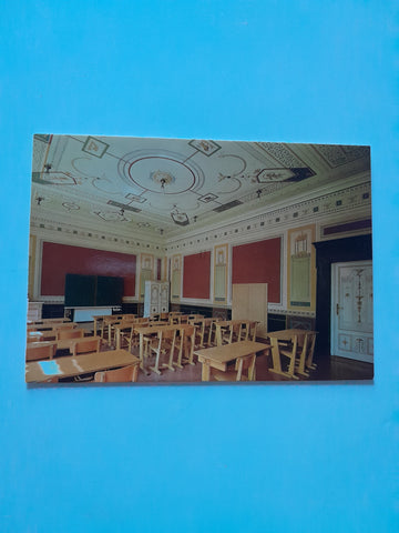 AK Berndorf. Volks- und Hauptschule Pompejanisches Klassenzimmer.