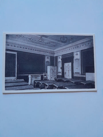 AK Berndorf. Volks- und Hauptschulen. Lehrzimmer im pompejanischen Stile.