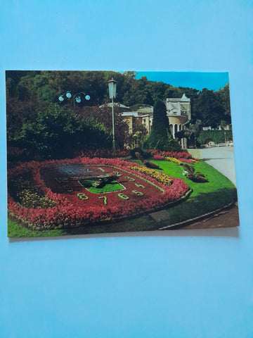 AK Baden bei Wien. Kurpark Blumenuhr.