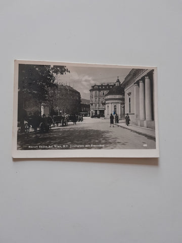 AK Baden bei Wien. Josefsplatz mit Frauenbad.