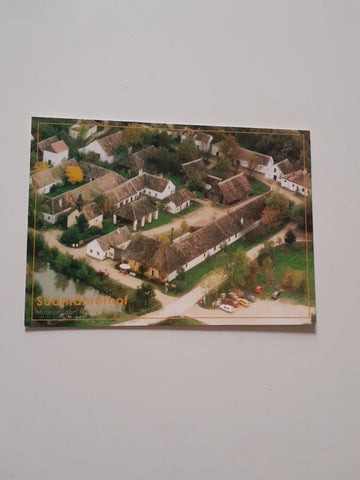 AK Niedersulz. Südmährerhof im Weinviertler Museumsdorf.