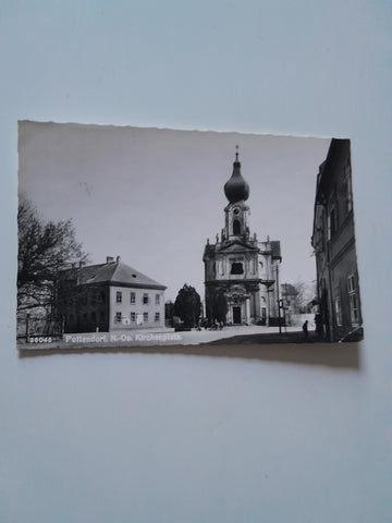 AK Pottendorf. Kirchenplatz.(1960)