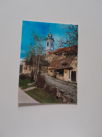AK Dürnstein an der Donau. Wachau. Blick zur Kirche.