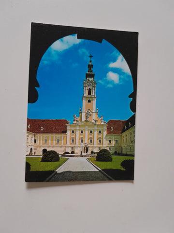 AK Stift Altenburg. Blick in den Prälatenhof.