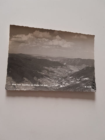 AK Blick vom Jauerling zur Donau bei Spitz.