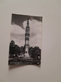 AK Klosterneuburg. Stiftsplatz mit Gotischer Lichtsäule.