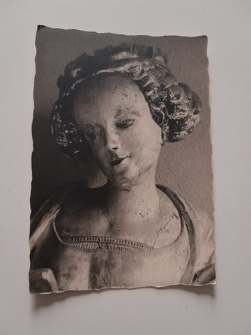 AK German. Museum Heil. Katharina, Holzfigur aus Zwettl in Niederösterreich.