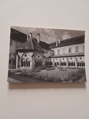 AK Stift Zwettl. Kreuzgarten.