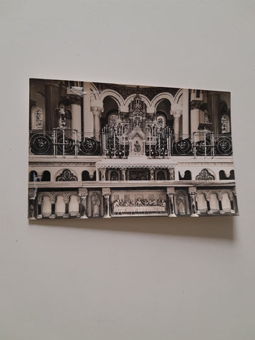 AK Sakramentsaltar in der Missionskirche St. Gabriel. (1955)