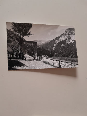 AK Auffahrt zur Raxbahn.