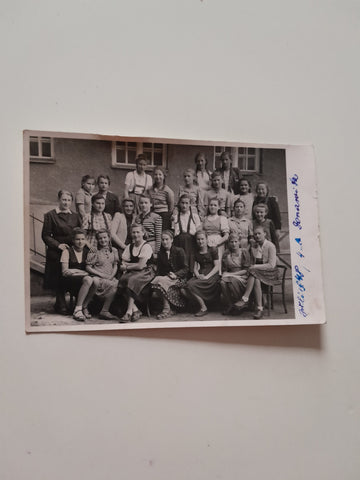 Foto-AK Schulgruppenfoto, 4b Donawitz 1948.
