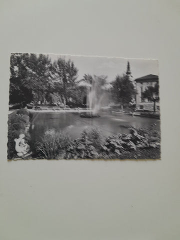 AK Klagenfurt. Hochstrahlbrunnen im Schubertpark.