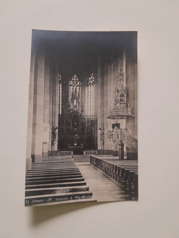 AK St. Johann im Pongau. Inneres der Pfarrkirche.