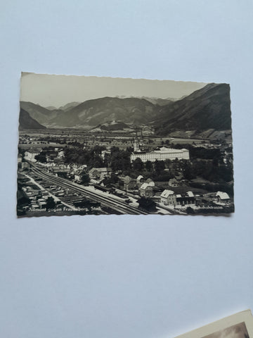 AK Admont gegen Frauenberg. Bahnhofstrasse.