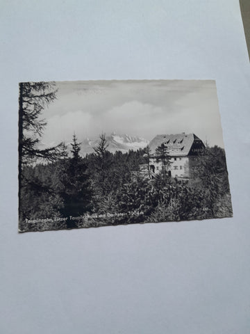 AK Tauplitzalm. Linzer Tauplitzhaus mit Dachstein.