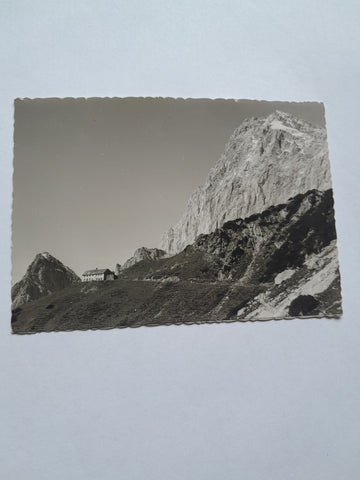 AK Dachsteinsüdwandhütte.