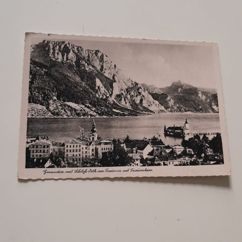 AK Gmunden mit Schloß Orth am Traunsee.